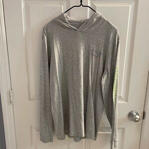 Vineyard Vines Medium Long Sleeve T-shirt Excellent Used Condition